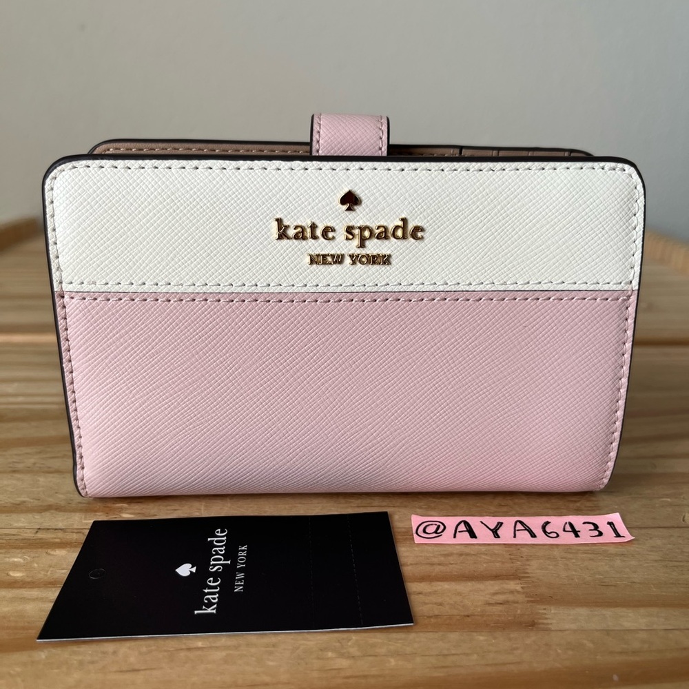 Kate Spade Madison colorblock medium compact bifold wallet🎈🎈